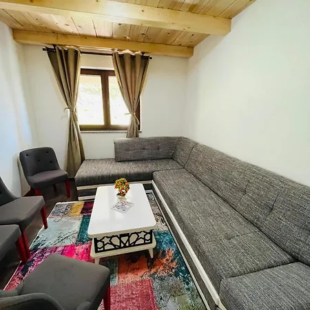 Mountain Homes شاليه *